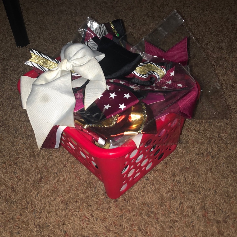 (20 bows) basket of bows (some unopened)